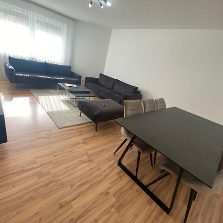 3 Zimmerwohnung Naehe Autobahn A8 Augsburg Exterior photo